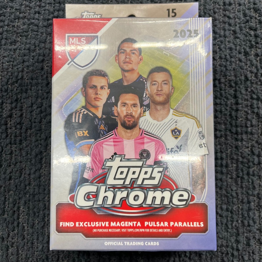 2025 Topps MLS Chrome Soccer Sports Hanger Box New Factory Sealed